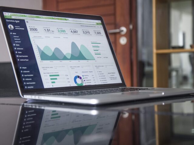 أدوات الذكاء الاصطناعي في التسويق الرقمي